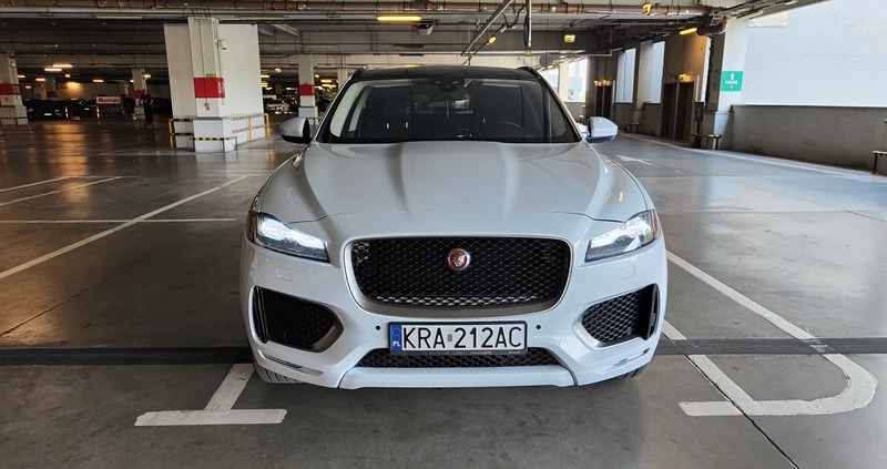 Jaguar F-Pace cena 115000 przebieg: 128000, rok produkcji 2018 z Międzyrzec Podlaski małe 529